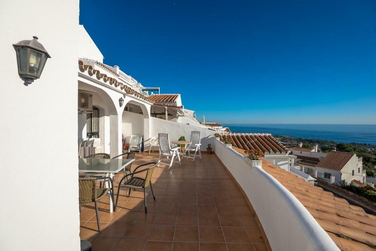 Апартаменти Mandarinos 35 Нерха Екстер'єр фото